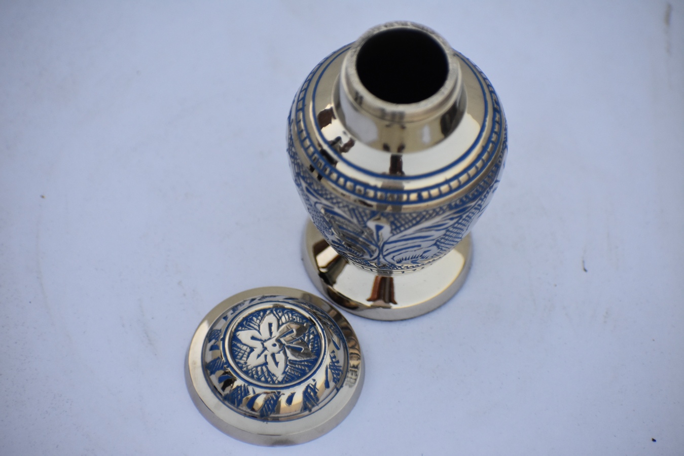 Jali Blue Keepsake Urn - Image 3